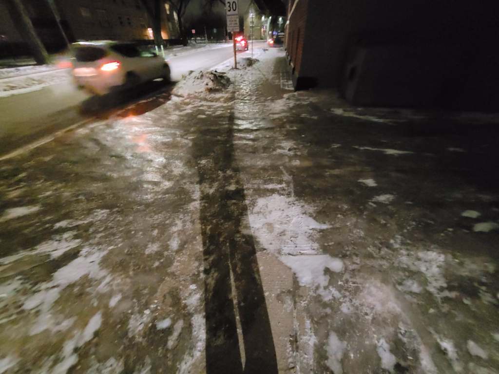 City buys sidewalk ploughs for future&nbsp;winters